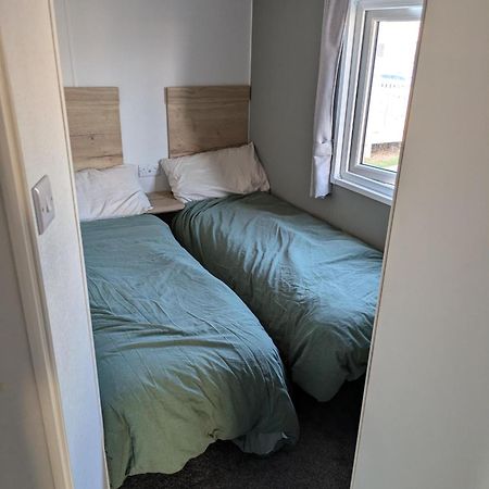 An Oasis Of Serenity In Camber Sands - Brand New 8 Berth Caravan酒店 外观 照片